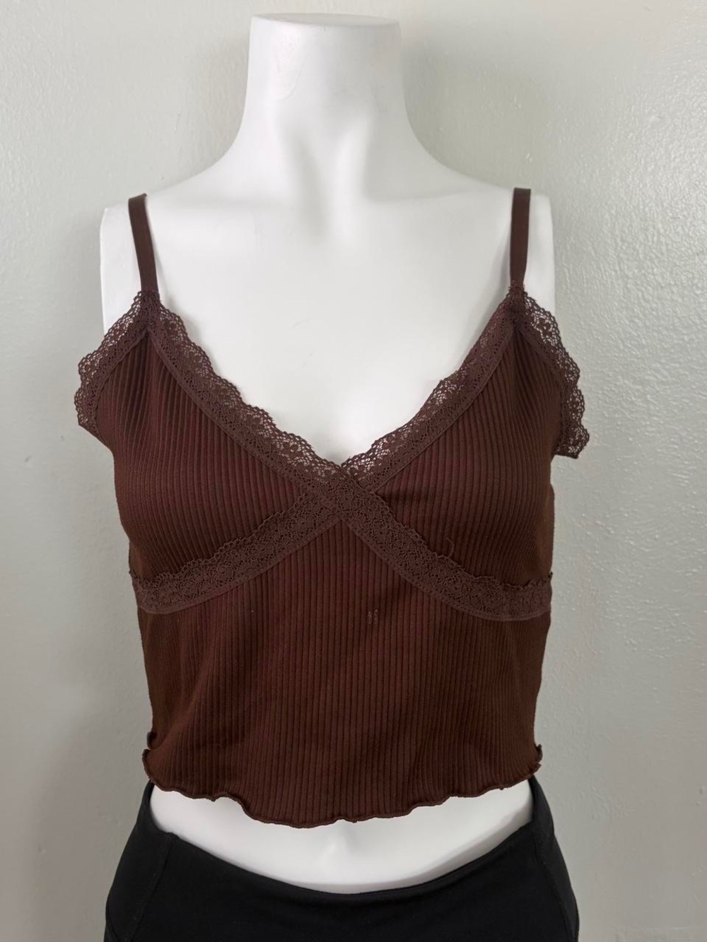 H&M Women's Brown Crop-top